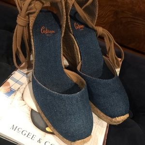 NWOT CASTAÑER ESPADRILLE WEDGES- Sz38